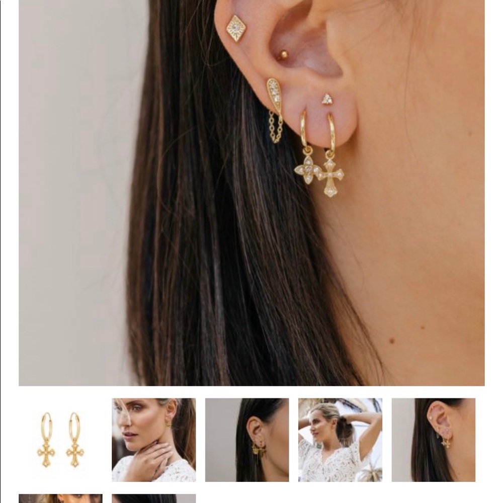 Small Hoop Earrings - image 2
